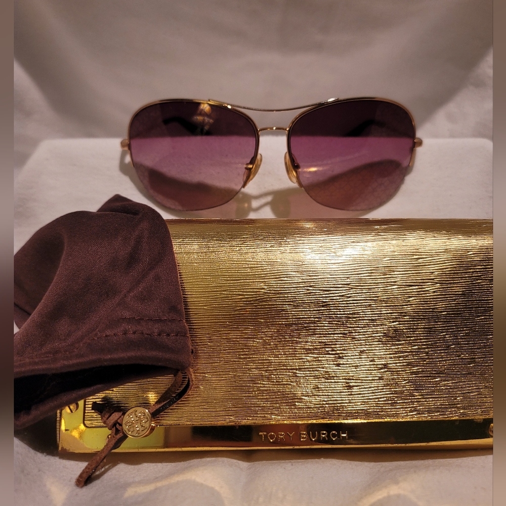 AUTHENTIC TORY BURCH AVIATOR SUNGLASSES